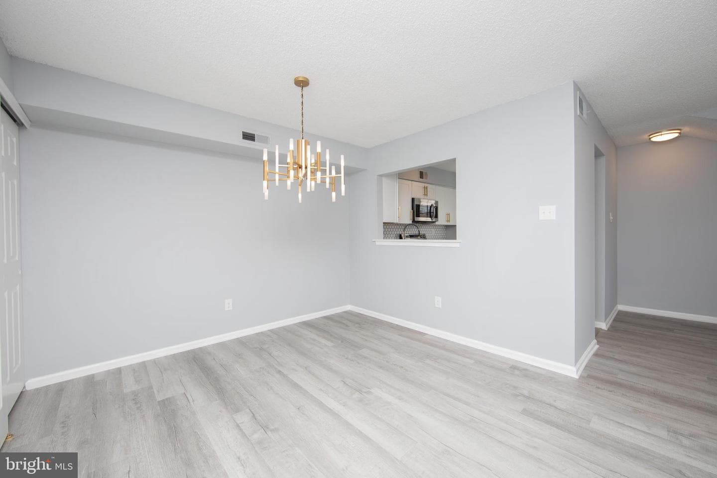 1408 Clark Court photo 10