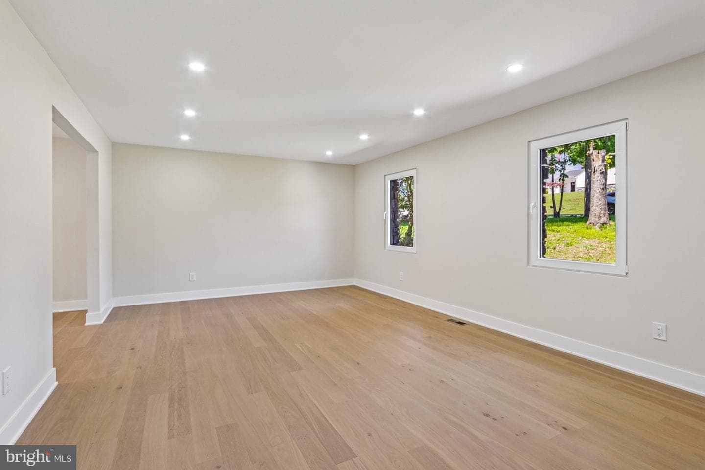 444 Rocksville Road photo 9