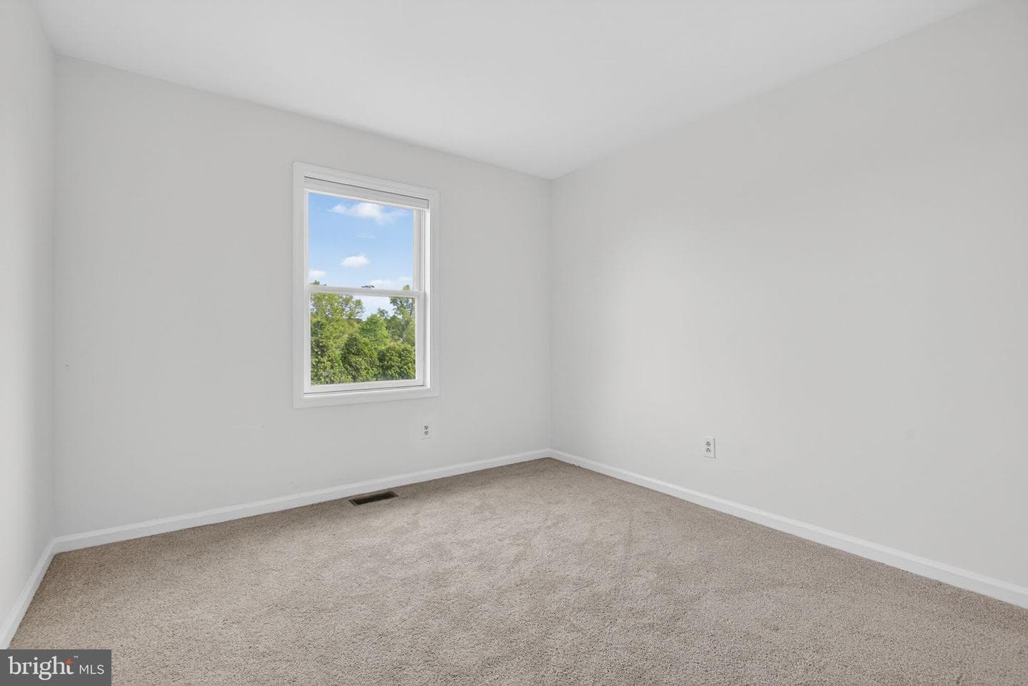 2539 Sanibel Court photo 18