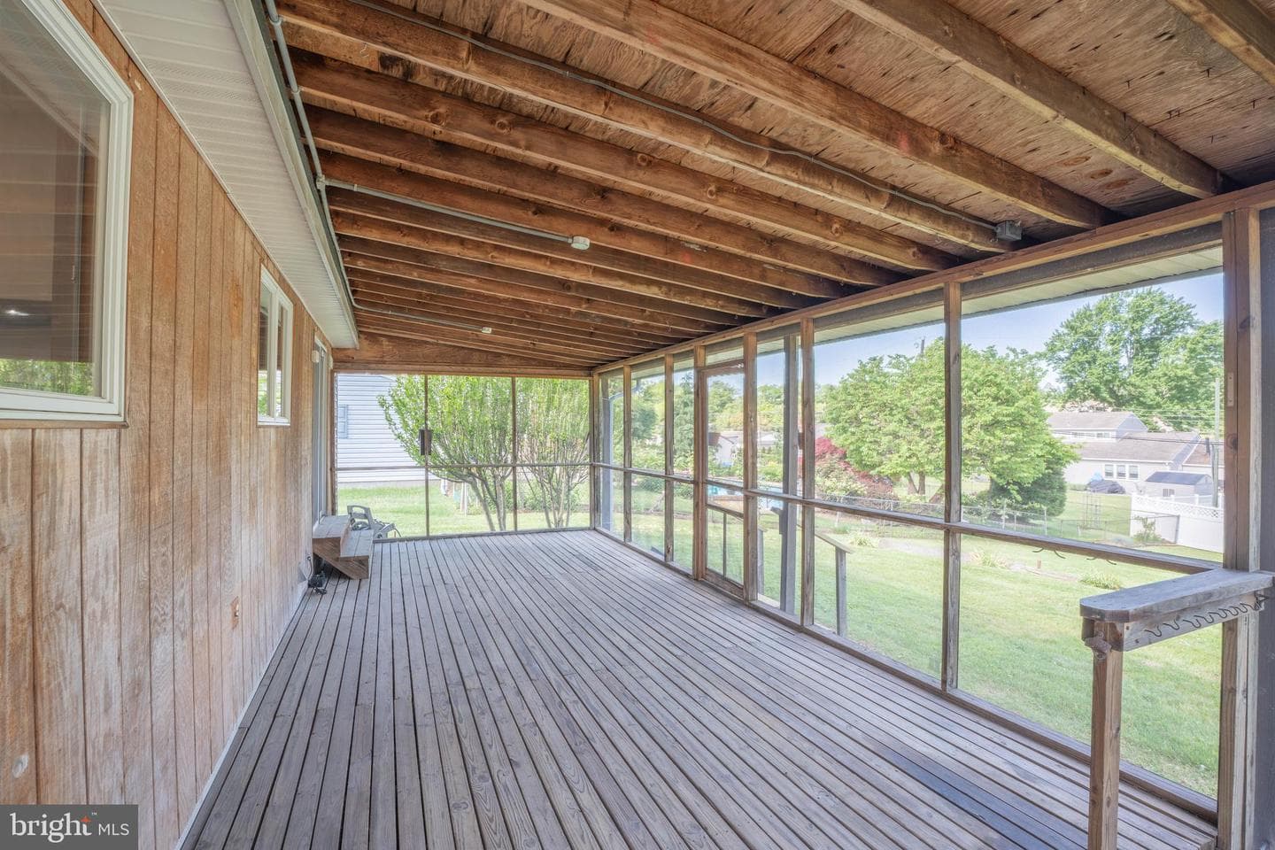 2022 Herrick Avenue photo 41