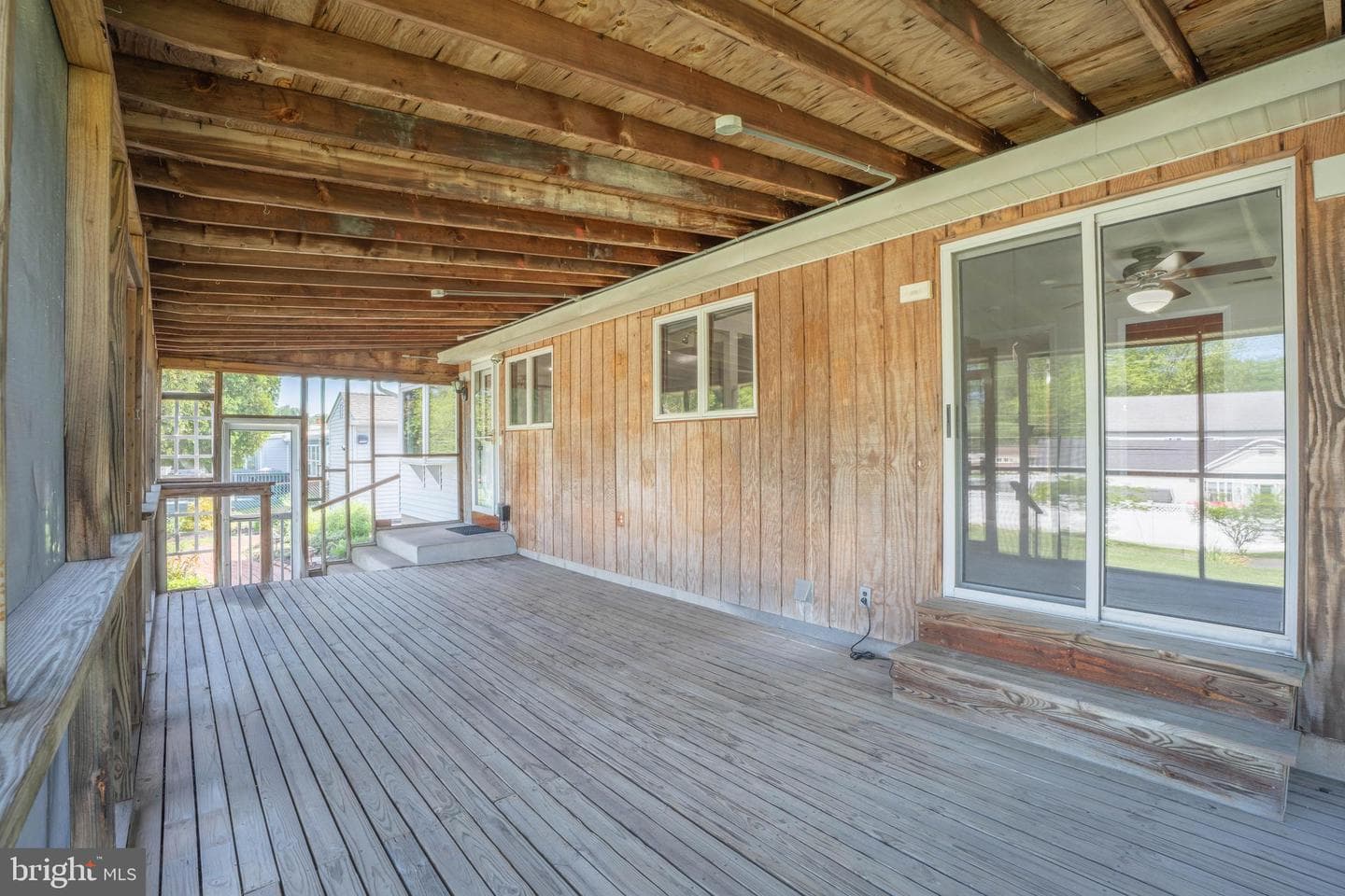 2022 Herrick Avenue photo 42