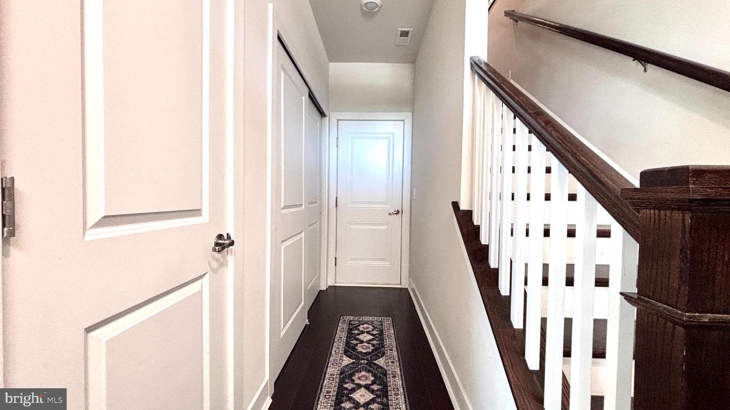 131 Park Place photo 11