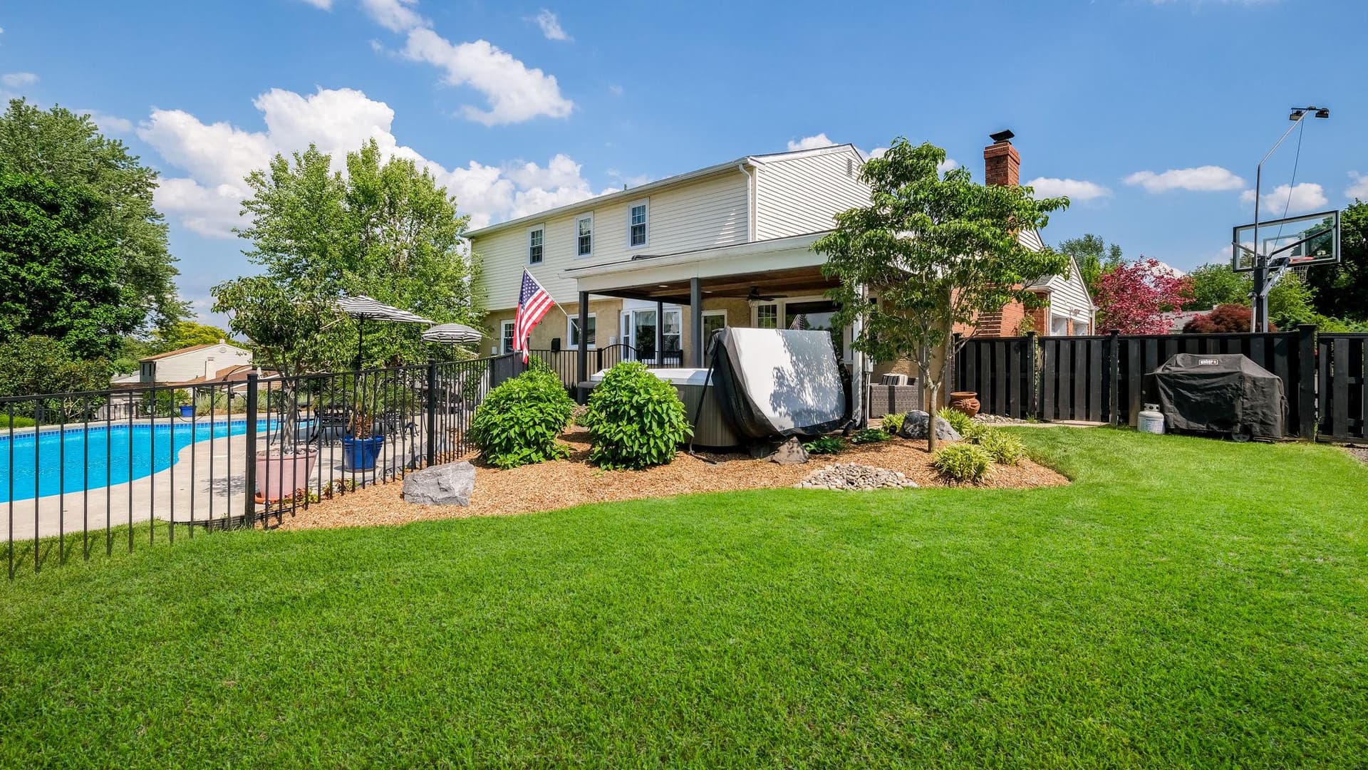 54 Beth Drive photo 31