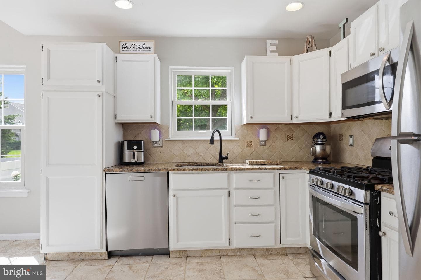 45 Honey Locust Lane photo 13