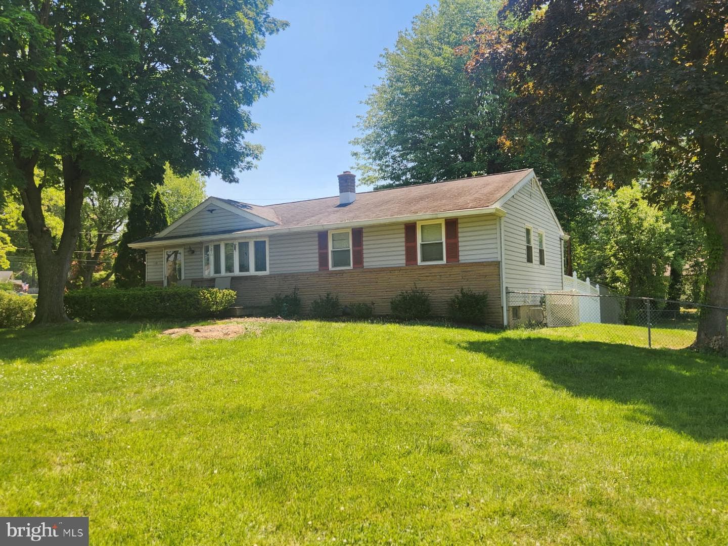 168 Ann Lane photo 4