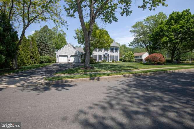 3881 Terwood Drive photo 3