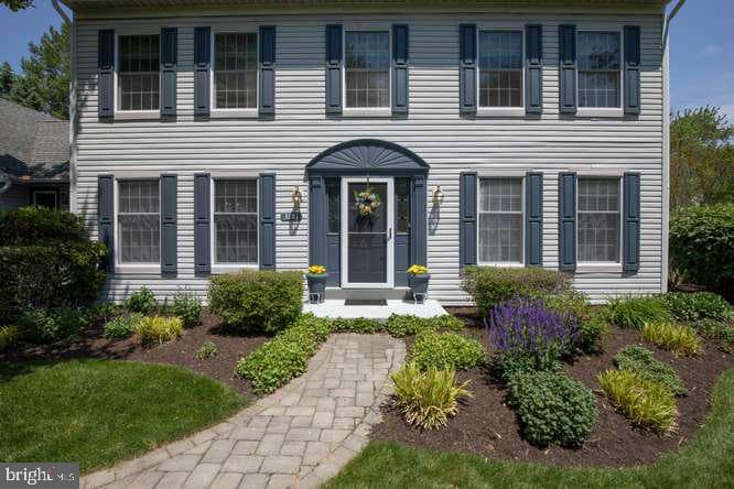 3881 Terwood Drive photo 7
