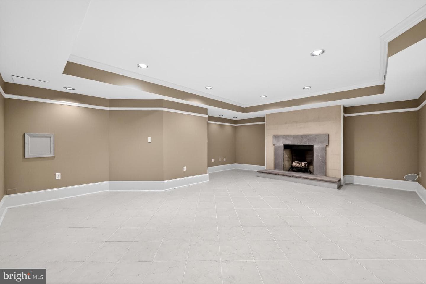 40 Sutphin Pines photo 29