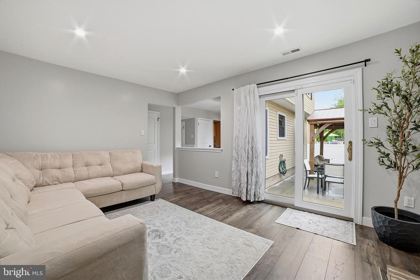 148 Hampton Drive photo 14