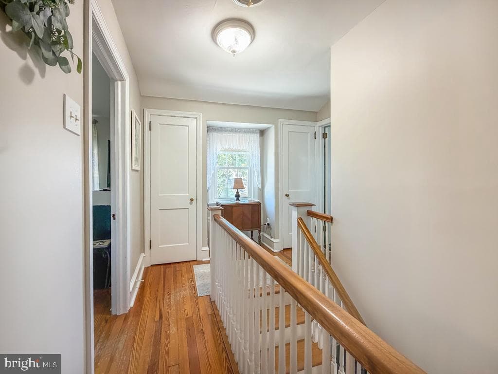 1220 Wilson Avenue photo 17