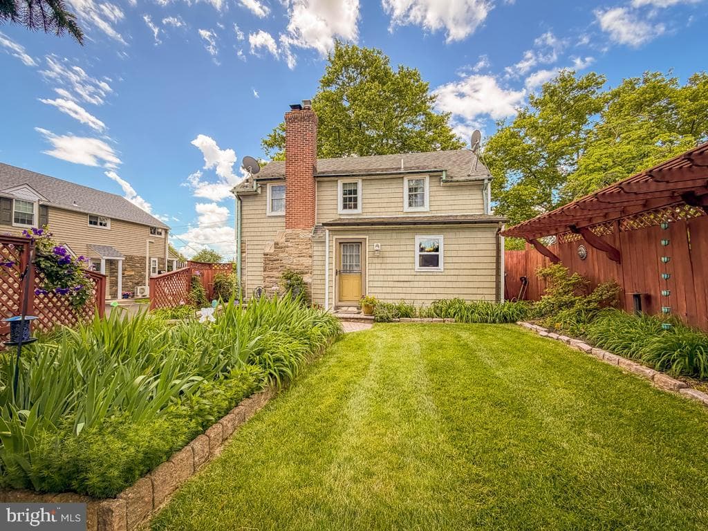 1220 Wilson Avenue photo 35