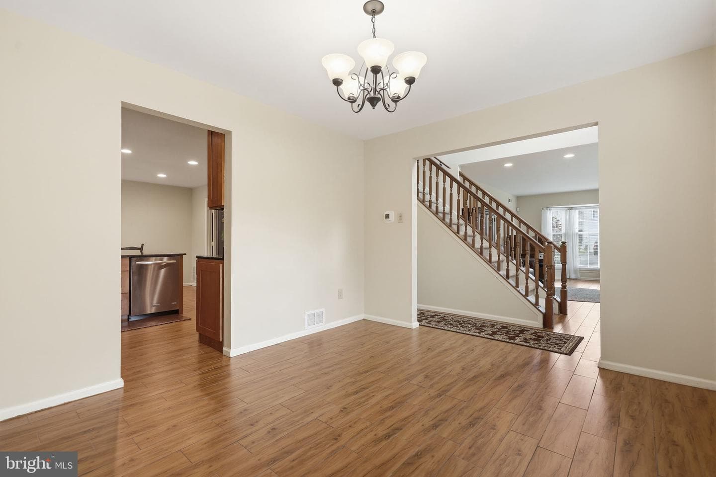 101 Sequoia Drive photo 14