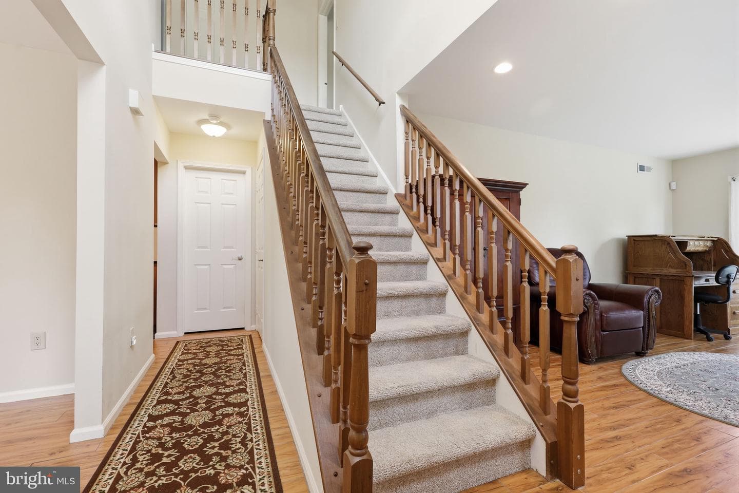 101 Sequoia Drive photo 9