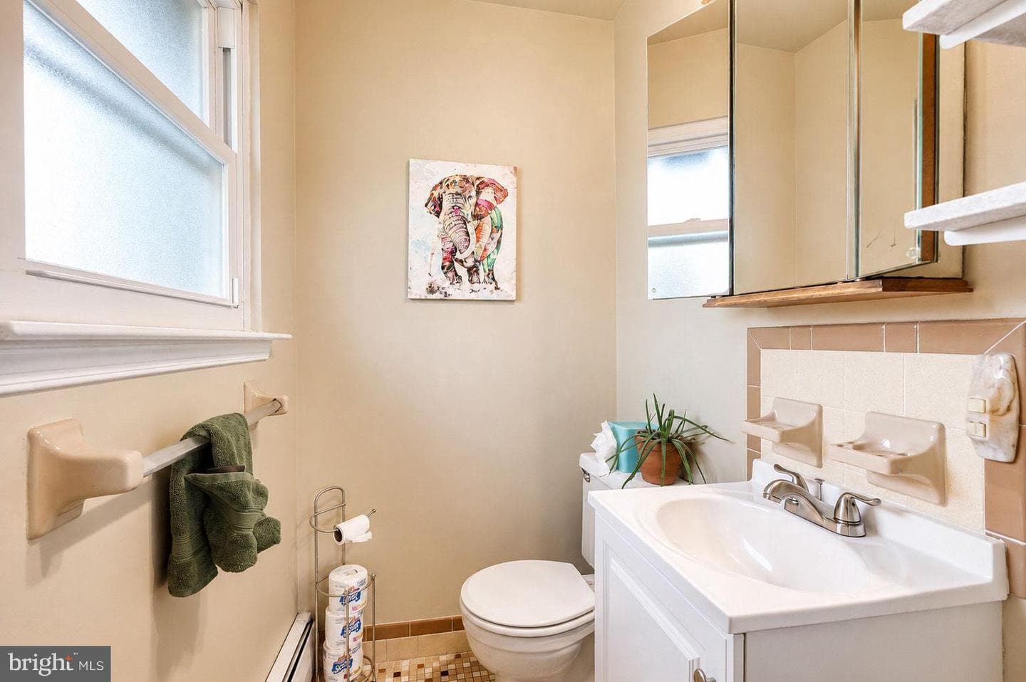 1241 Haines Avenue photo 30