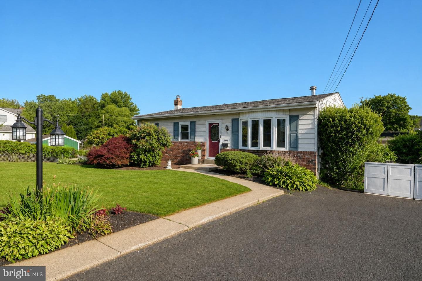 1241 Haines Avenue photo 4