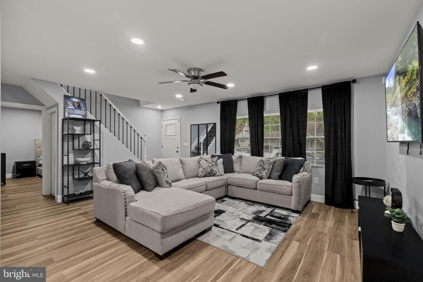 193 Kenwood Drive S #S photo 6