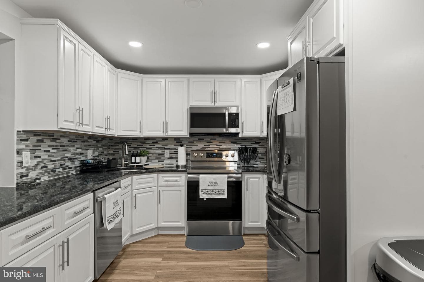 193 Kenwood Drive S #S photo 8