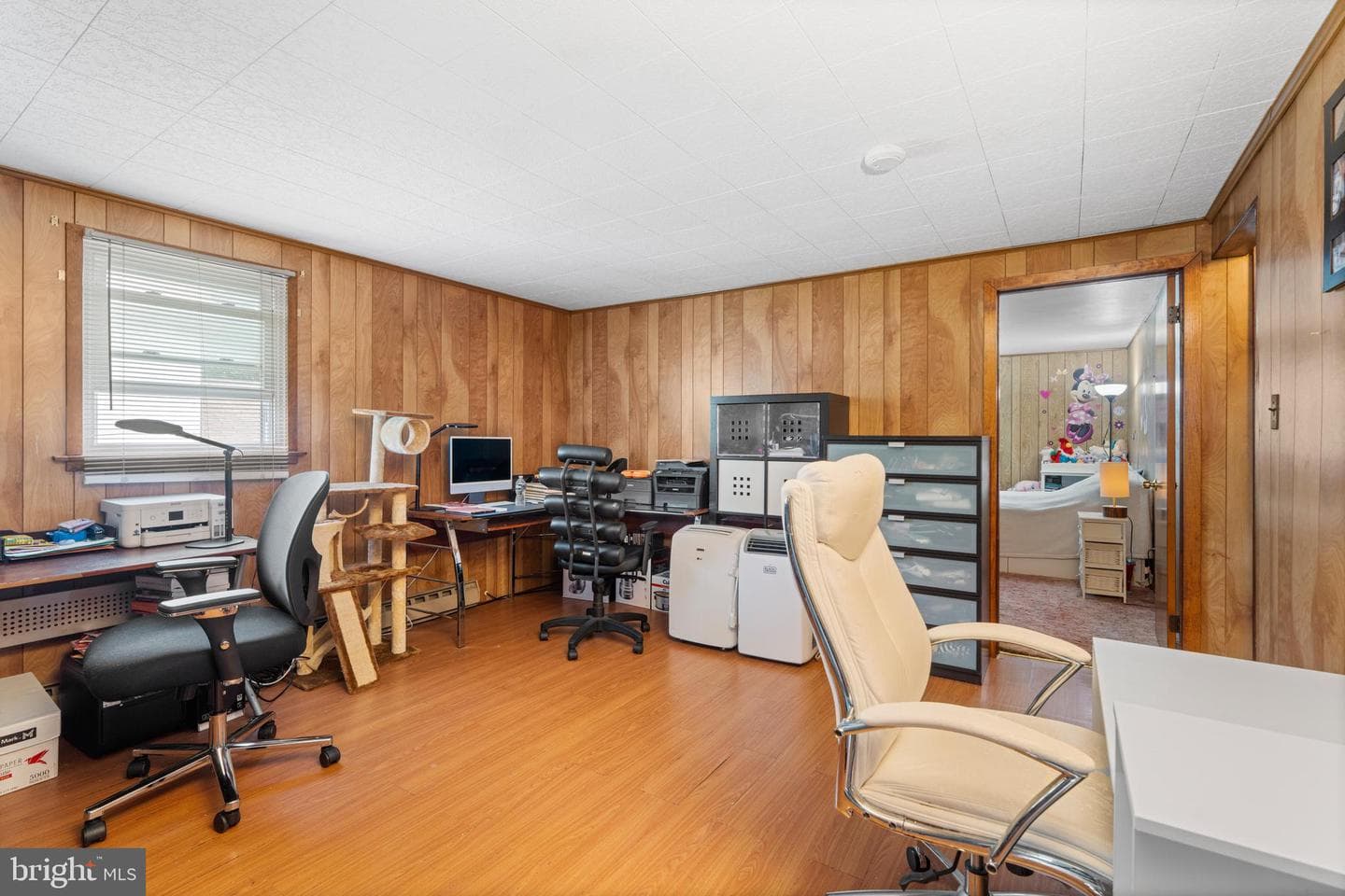 4713 Tremont Avenue photo 31