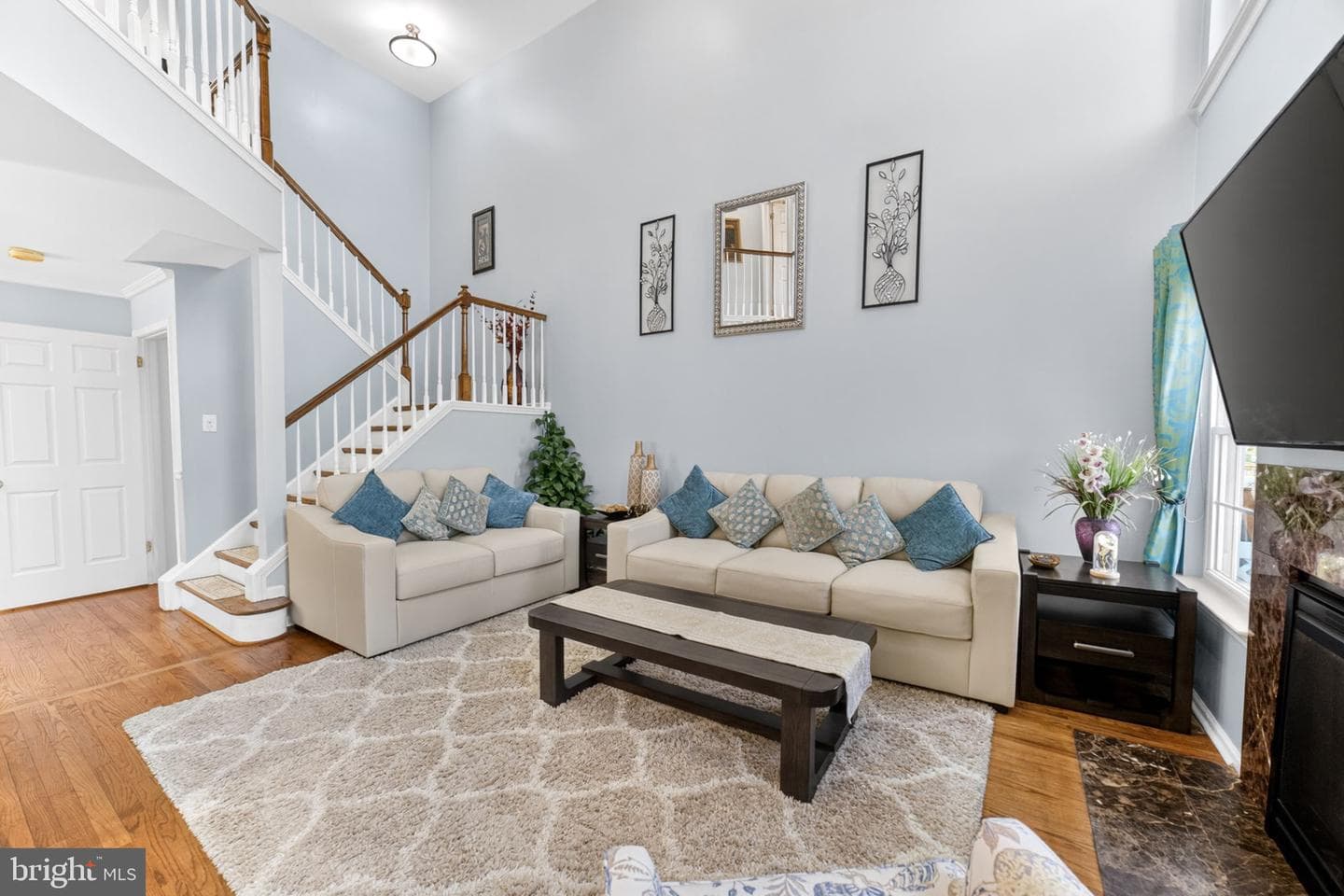 106 Julian Drive E photo 19