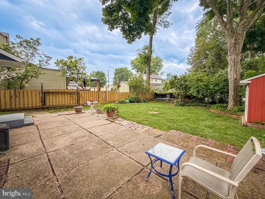 309 Harper Avenue photo 32