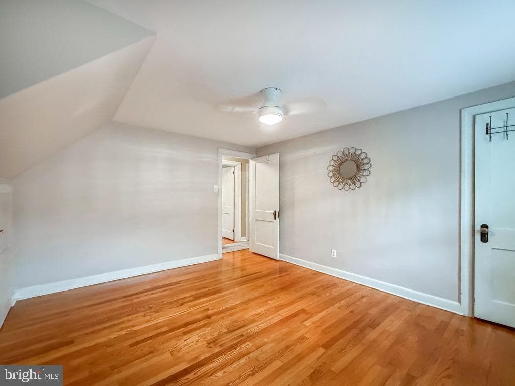 309 Harper Avenue photo 7