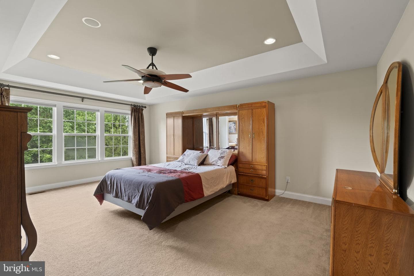 102 Overholt Drive photo 27