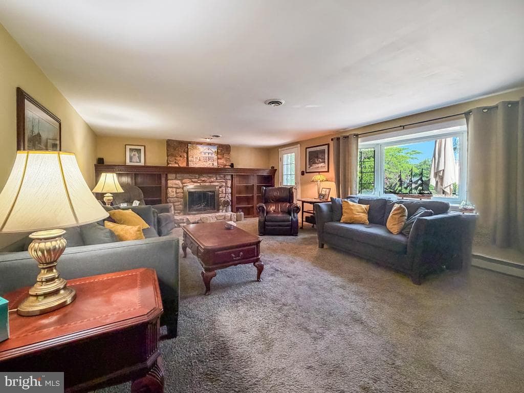 61 Cloverly Drive photo 11