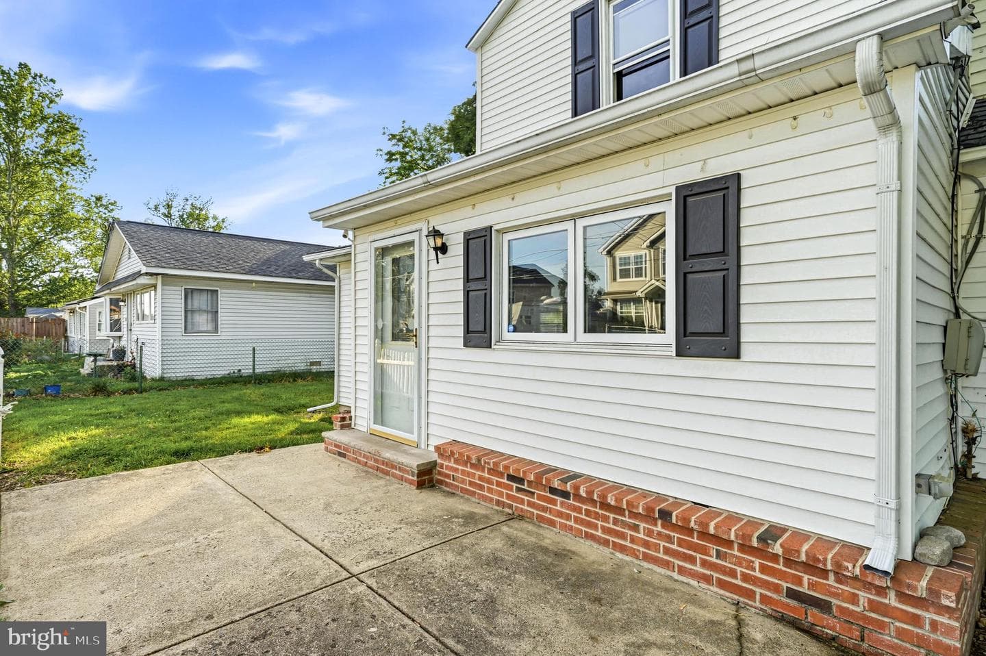 1938 Parkview Avenue photo 4