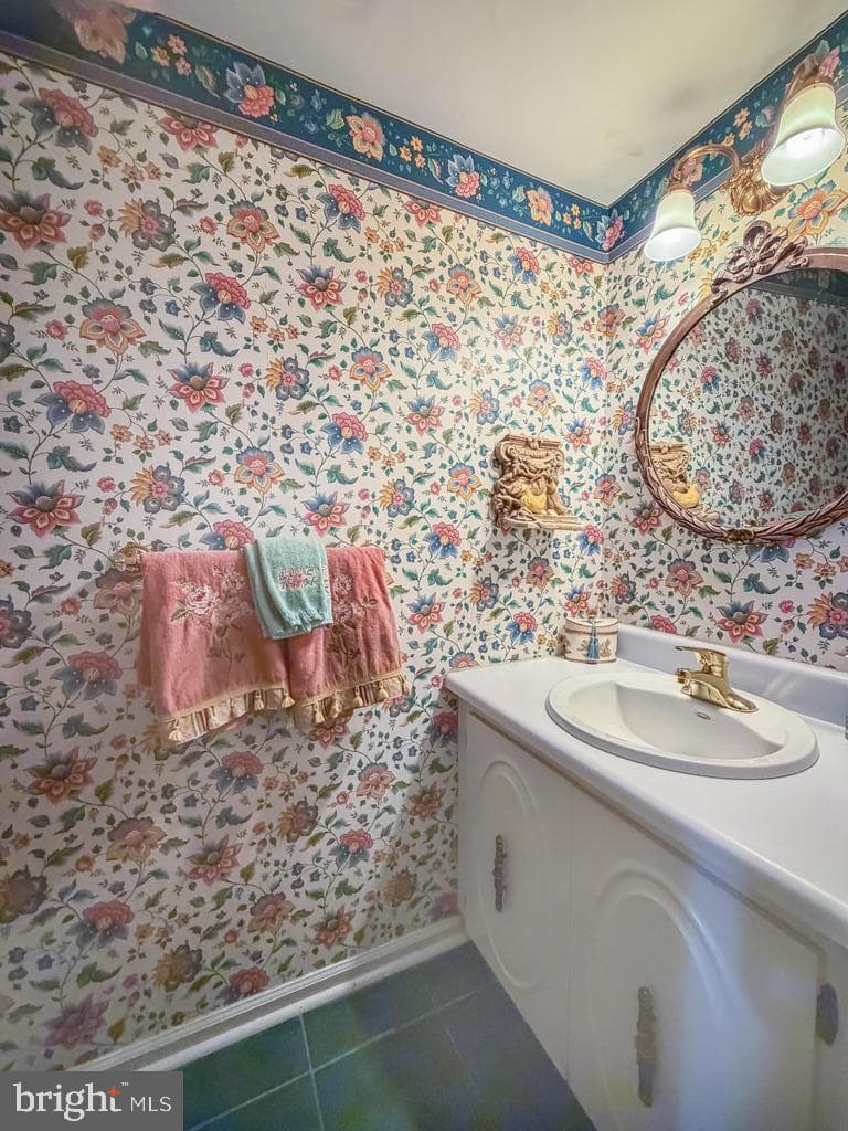 52 Woodbridge Court N photo 18