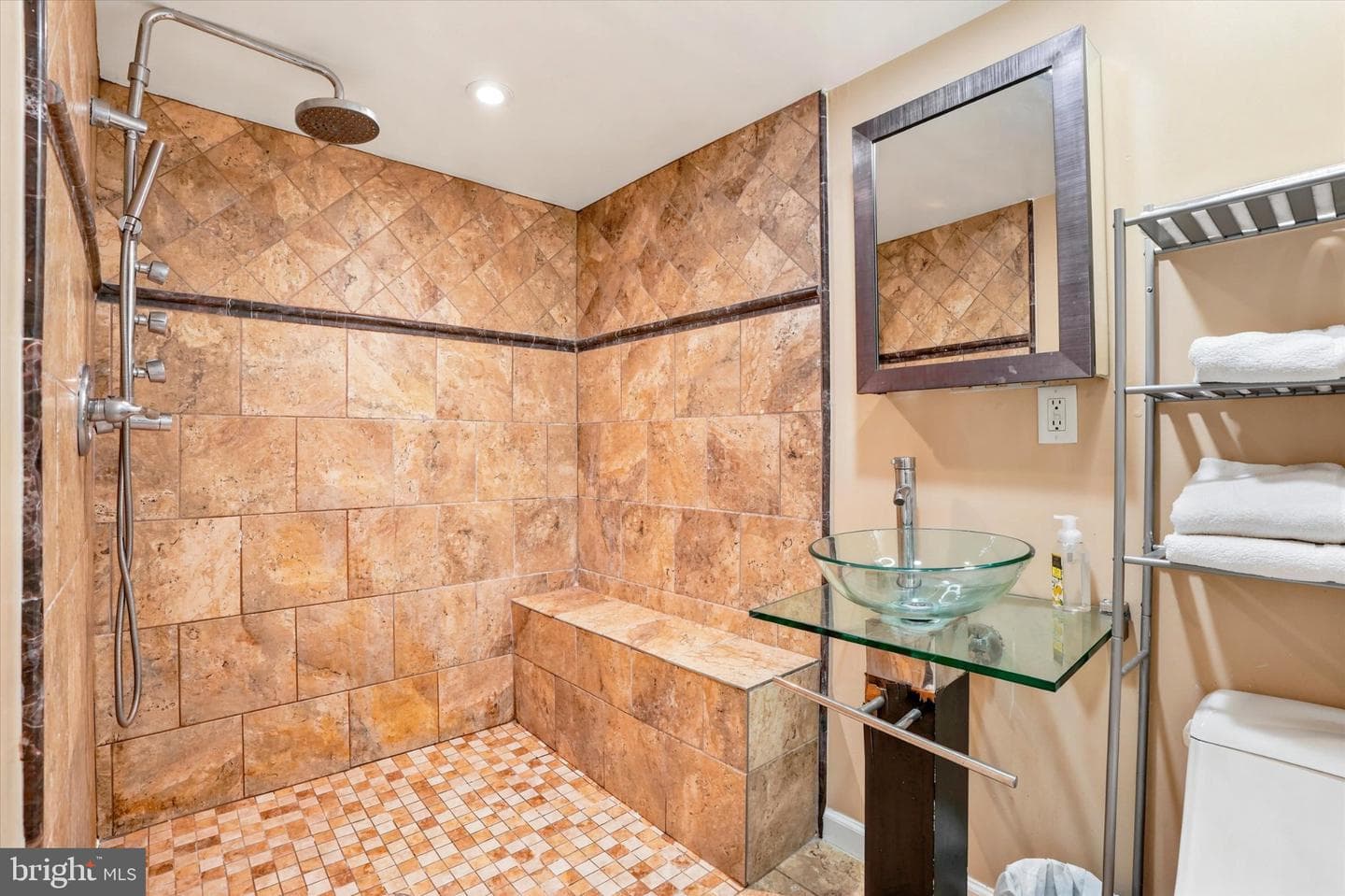 1316 Brown Avenue photo 8