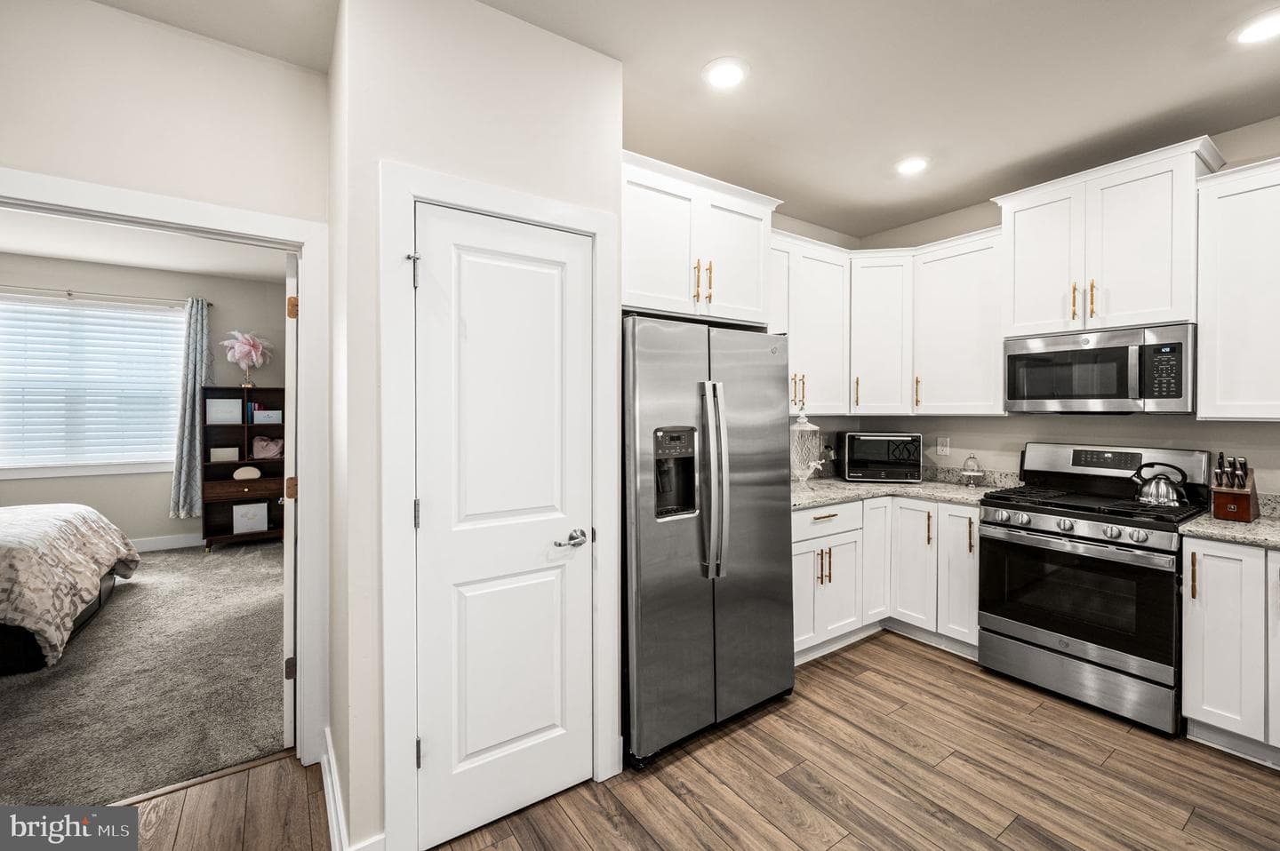 120 Annapolis Street #b photo 14