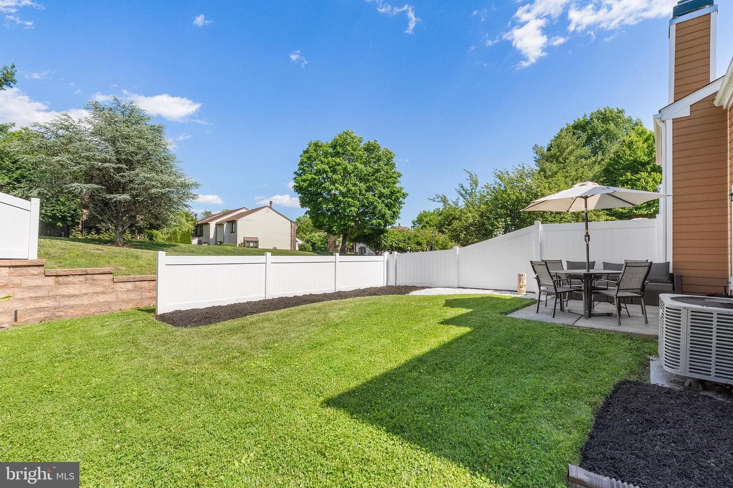 255 Rumford Court photo 42