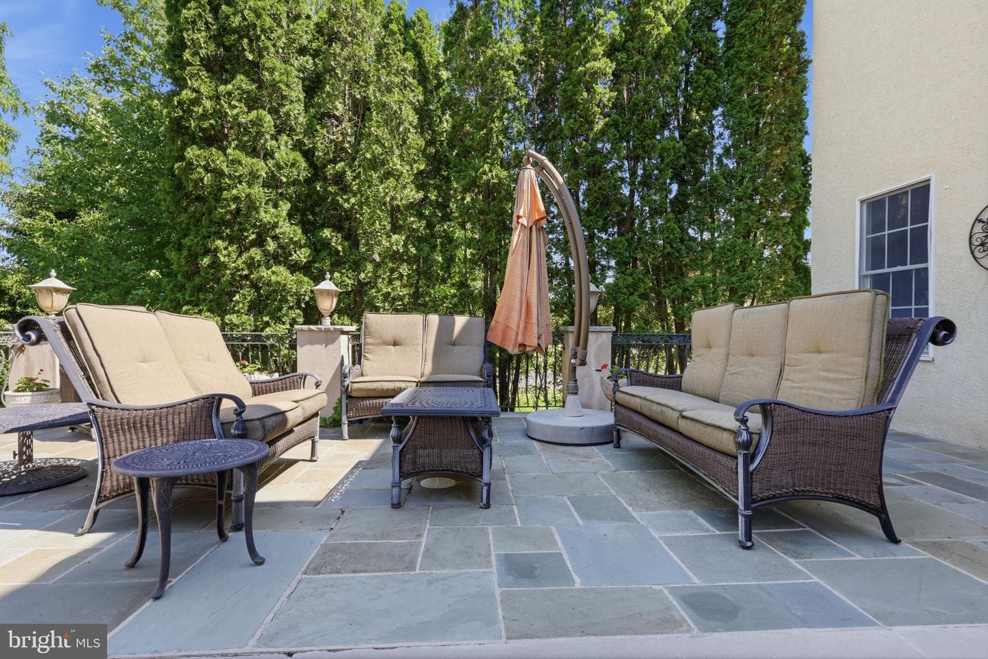2 Rossiter Cir photo 64