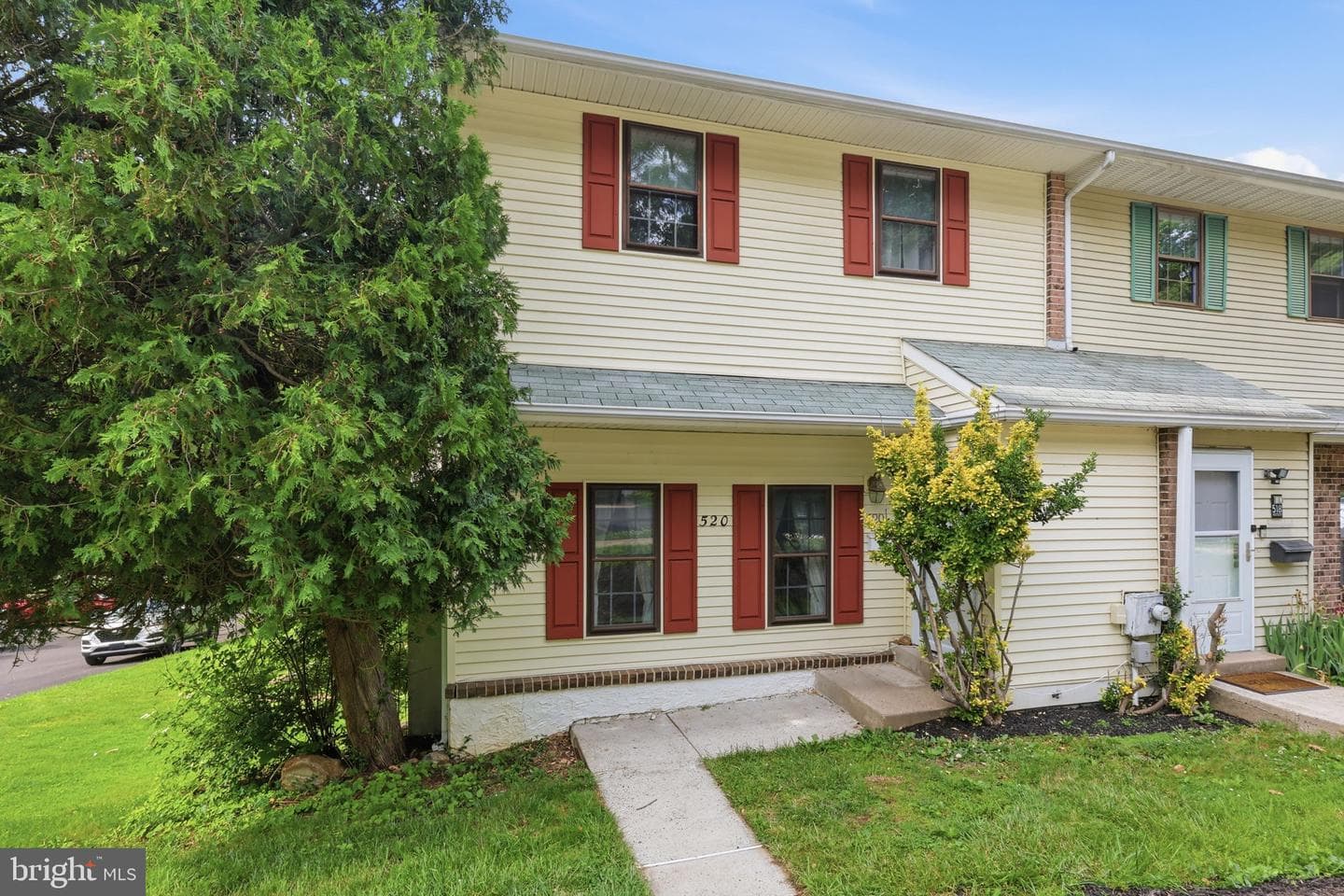 520 Pebble Ridge Court, Feasterville Trevose