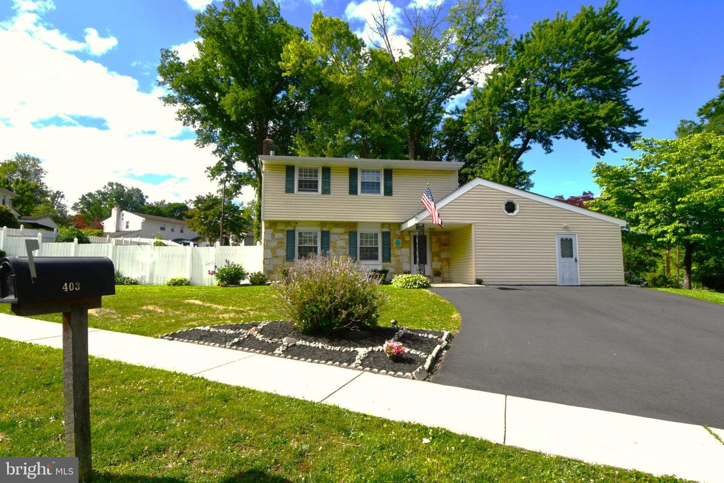 403 Bruce Road photo 4