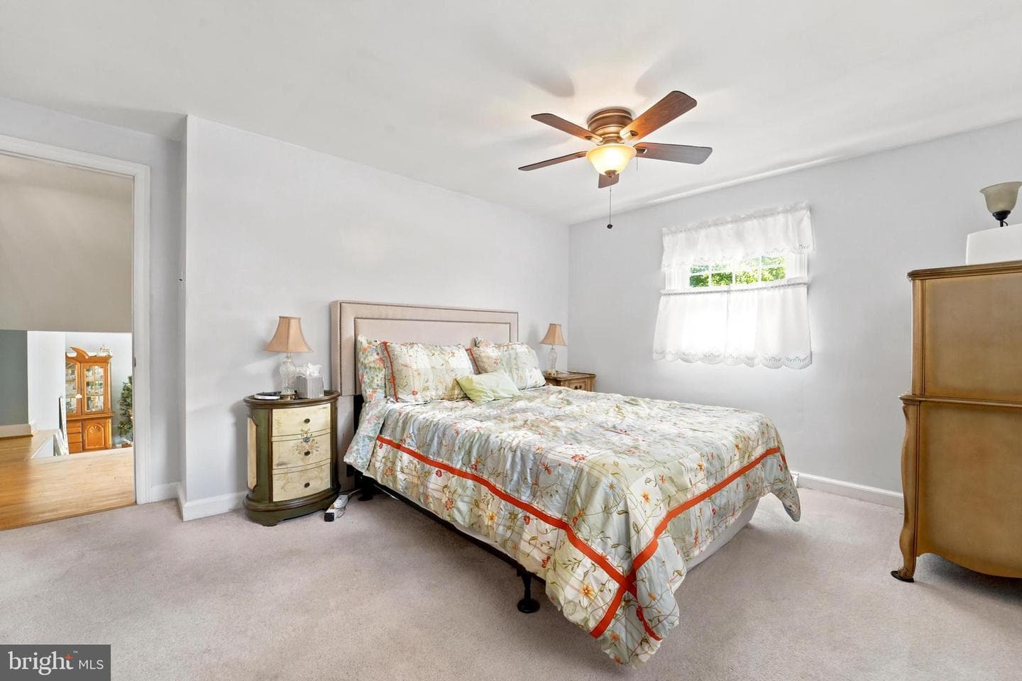 902 Carlin Drive photo 13
