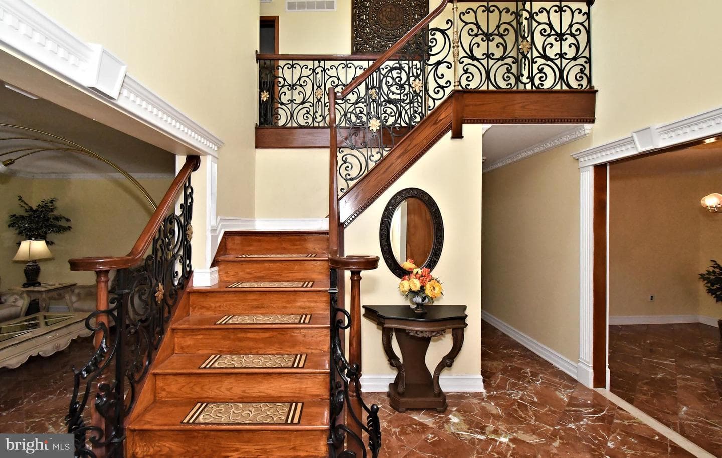 1601 Clark Drive photo 5