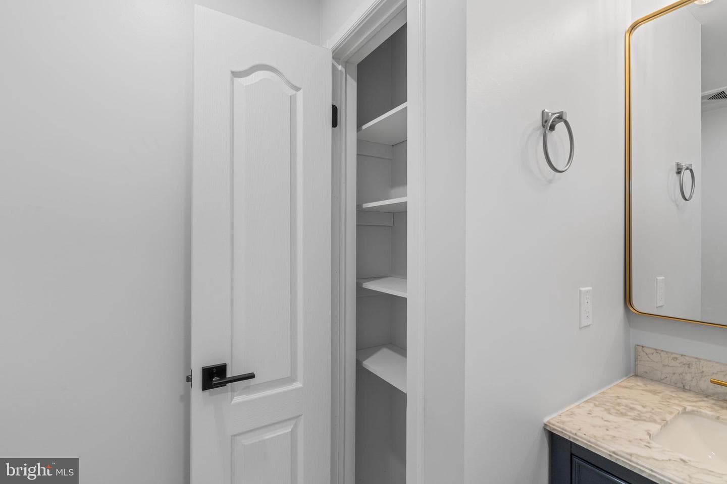 565 Hulmeville Road photo 35