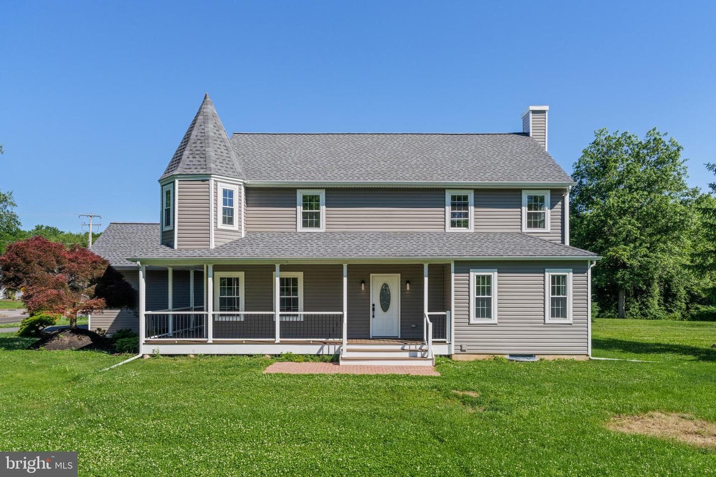 565 Hulmeville Road photo 4