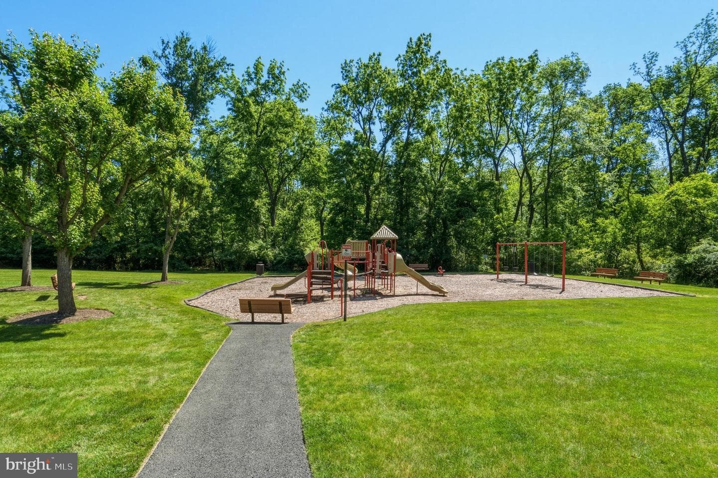 82 Mulberry Drive photo 35