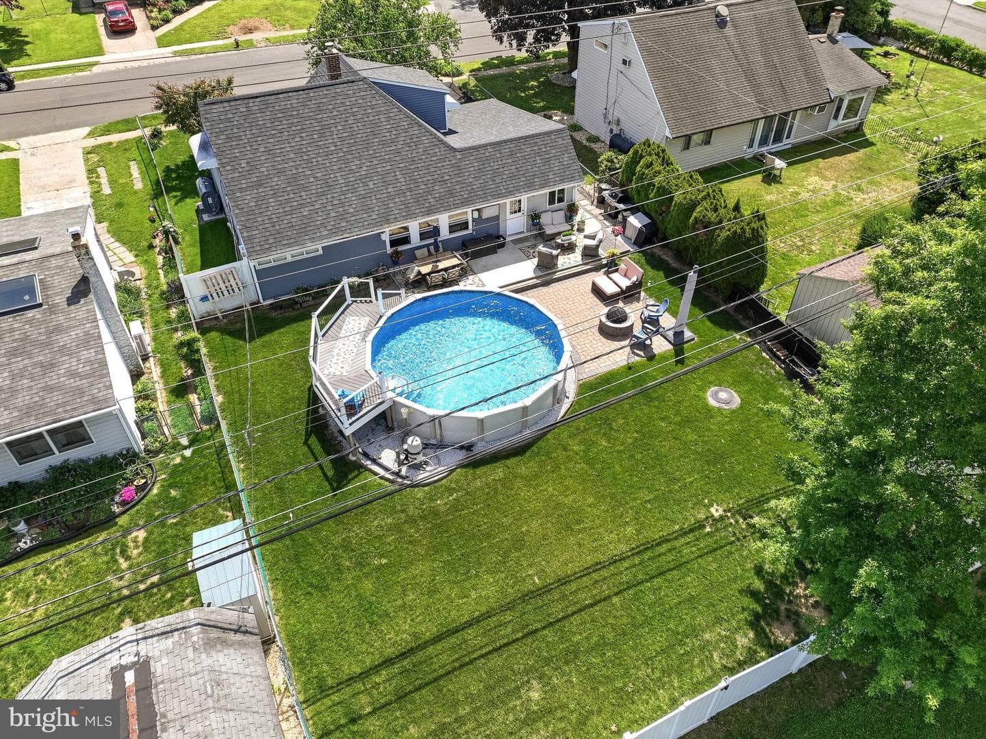 360 Holly Drive photo 35