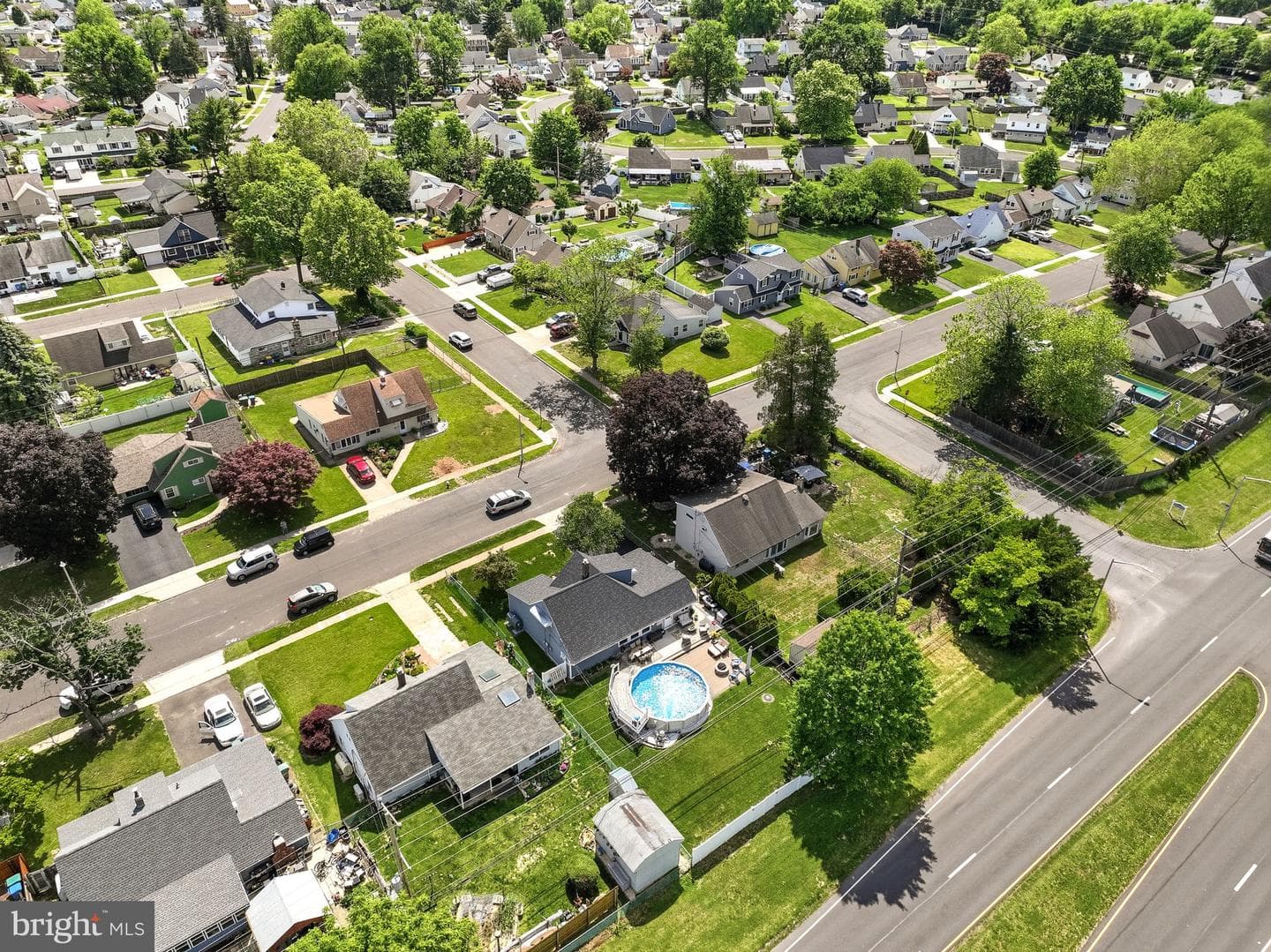 360 Holly Drive photo 36