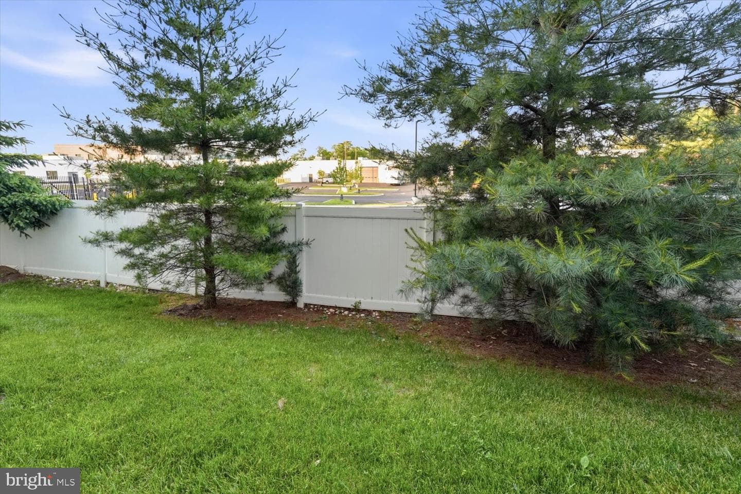 145 Mercer Court photo 28
