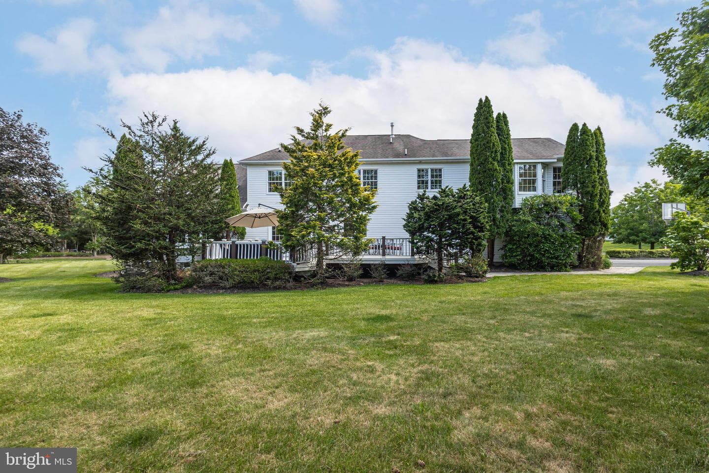 2062 Silverwood Drive photo 48