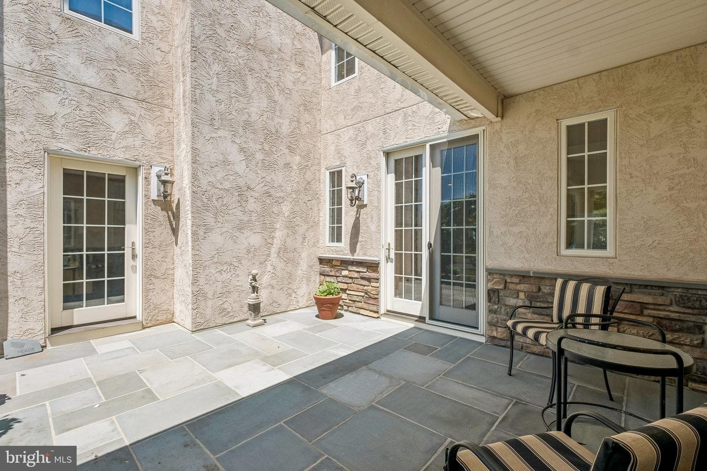 11 Wordsworth Drive photo 17