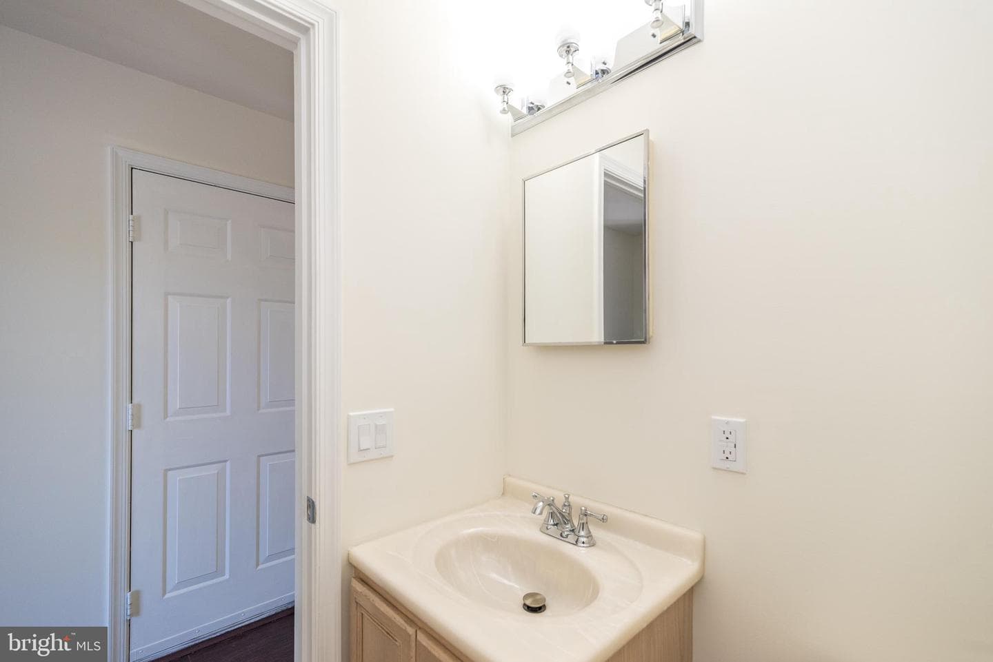 118 Galway Circle photo 22