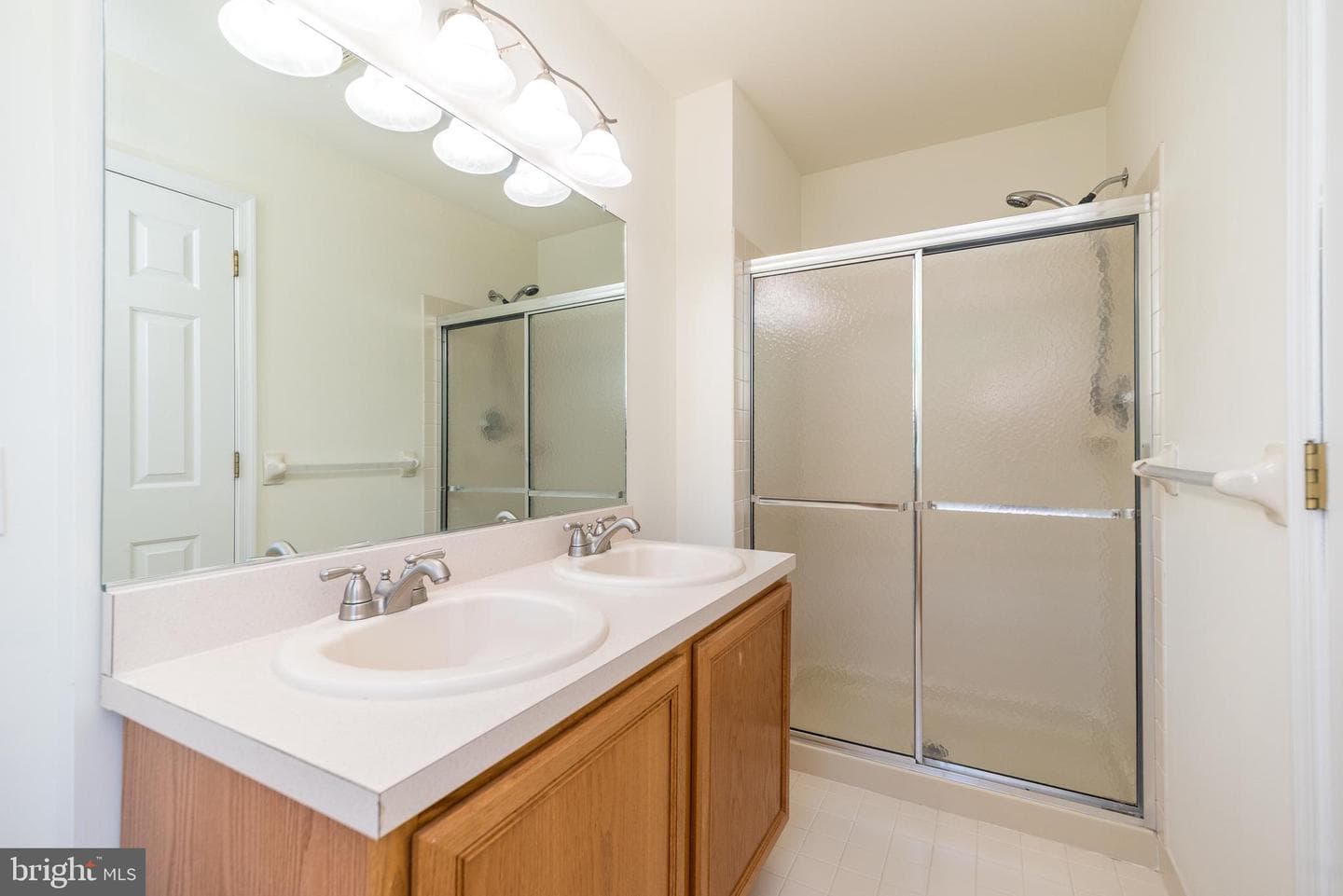 118 Galway Circle photo 35