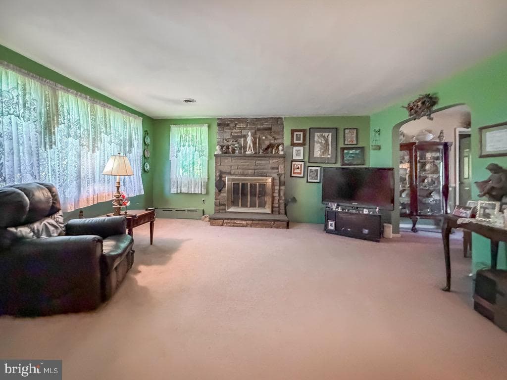 74 Meadow Lane photo 5