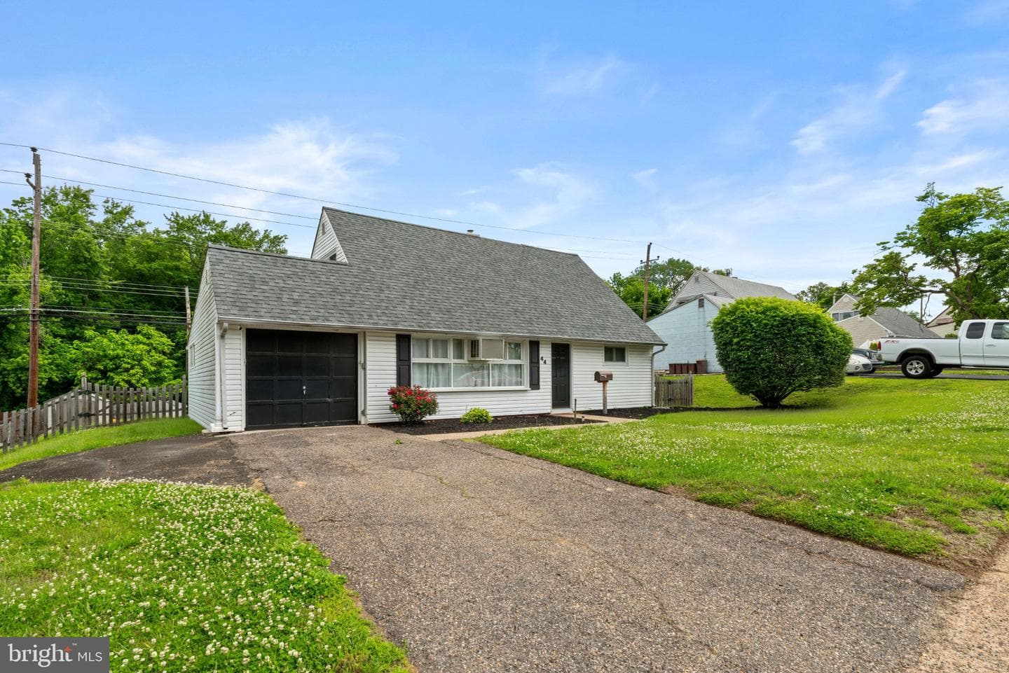 44 Quickset Road photo 3