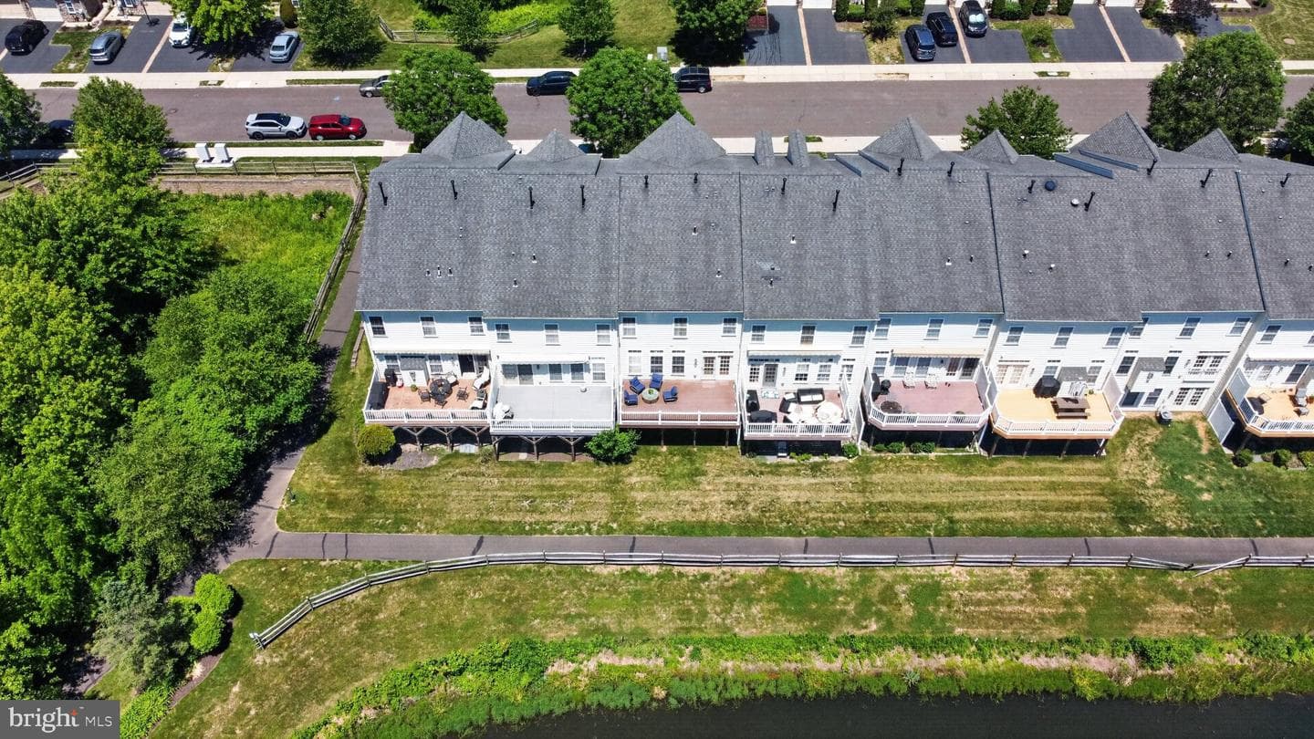 349 Village Way photo 42